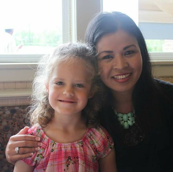 Meet your Posher, Sasha - Picture 2 of 8